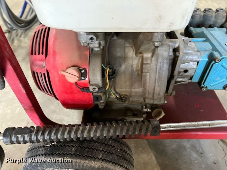 image for item MI9009 (3) pressure washers