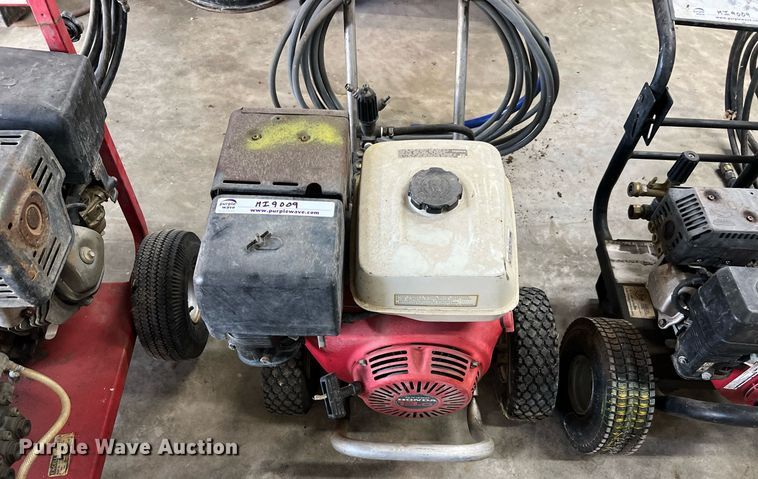 image for item MI9009 (3) pressure washers