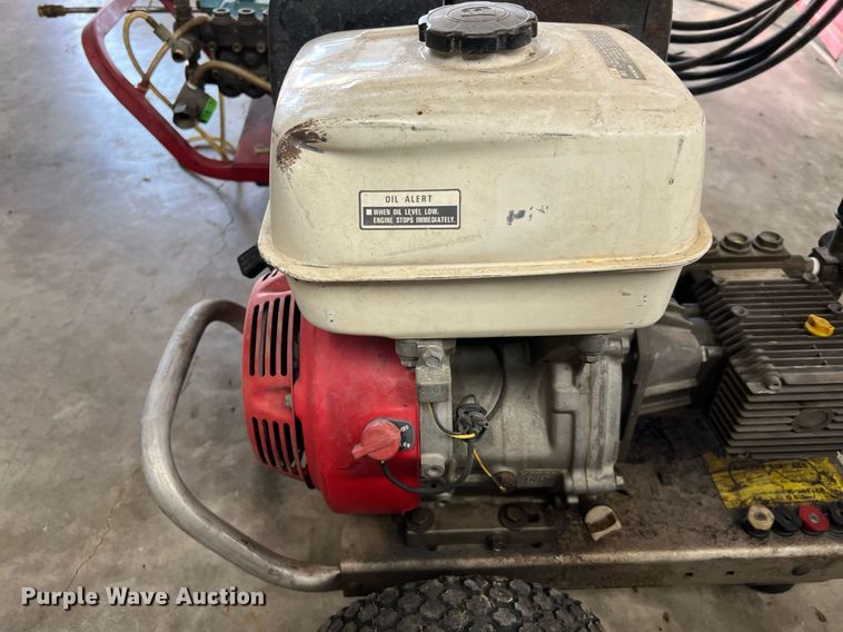 image for item MI9009 (3) pressure washers