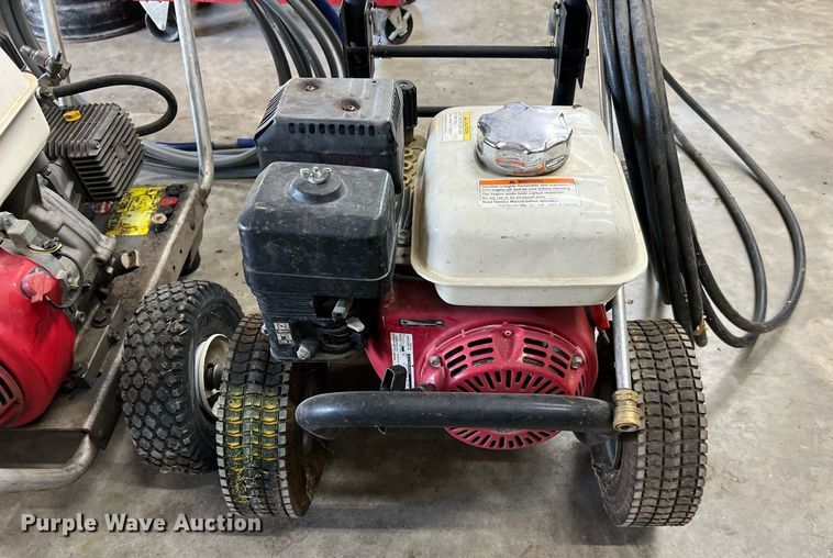 image for item MI9009 (3) pressure washers