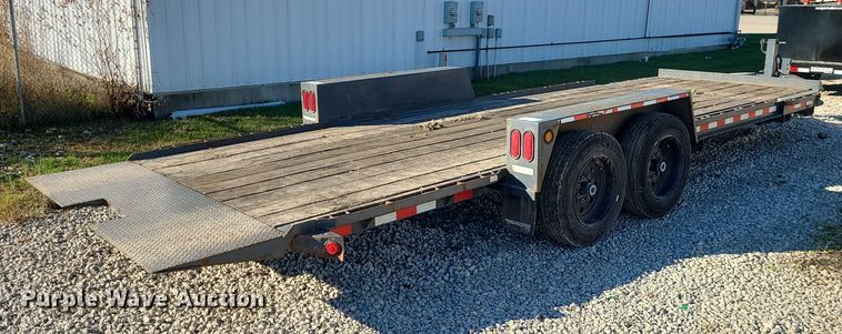image for item MJ9541 2017 Towmaster T-14DT  equipment trailer