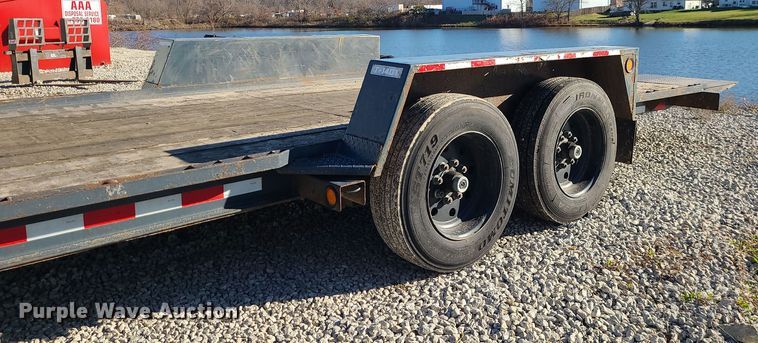 image for item MJ9541 2017 Towmaster T-14DT  equipment trailer