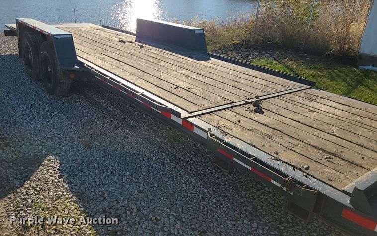 image for item MJ9541 2017 Towmaster T-14DT  equipment trailer