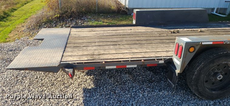 image for item MJ9541 2017 Towmaster T-14DT  equipment trailer