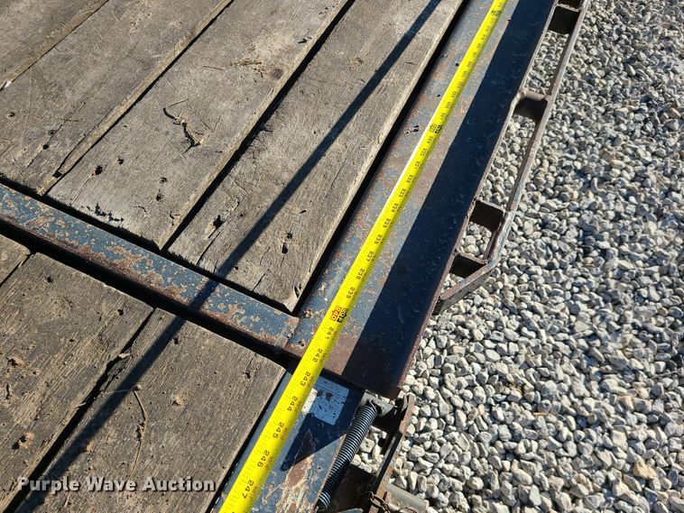 image for item MJ9541 2017 Towmaster T-14DT  equipment trailer