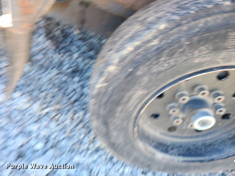 image for item MJ9541 2017 Towmaster T-14DT  equipment trailer