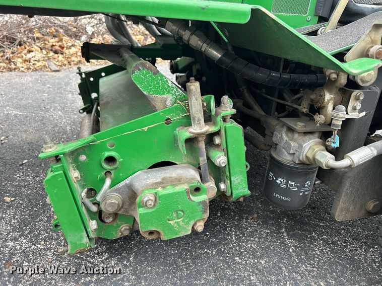 image for item MO9083 John Deere 2653B  reel mower