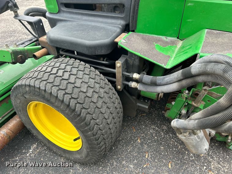 image for item MO9083 John Deere 2653B  reel mower