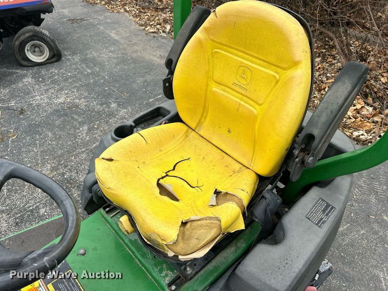 image for item MO9083 John Deere 2653B  reel mower