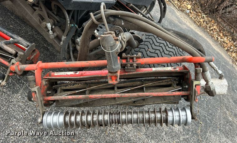 image for item MO9084 Jacobsen LF3400  reel mower