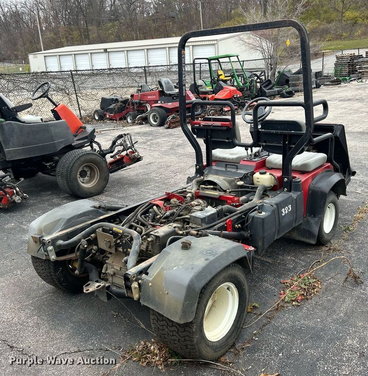 image for item MO9085 Toro Workman 3200  utility vehicle