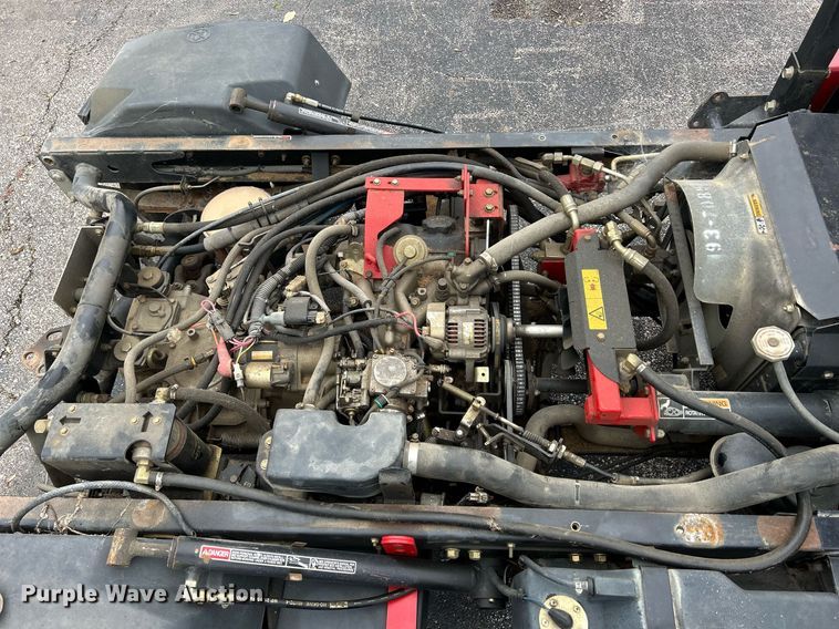 image for item MO9085 Toro Workman 3200  utility vehicle