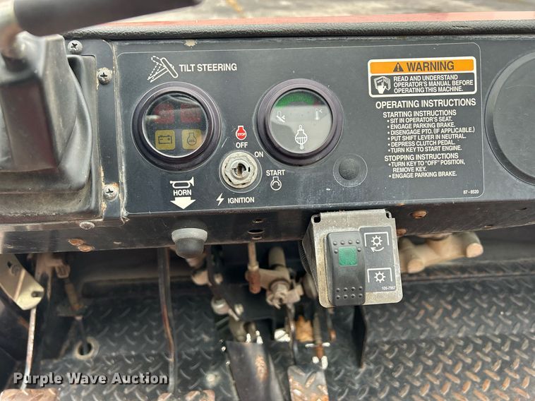 image for item MO9085 Toro Workman 3200  utility vehicle