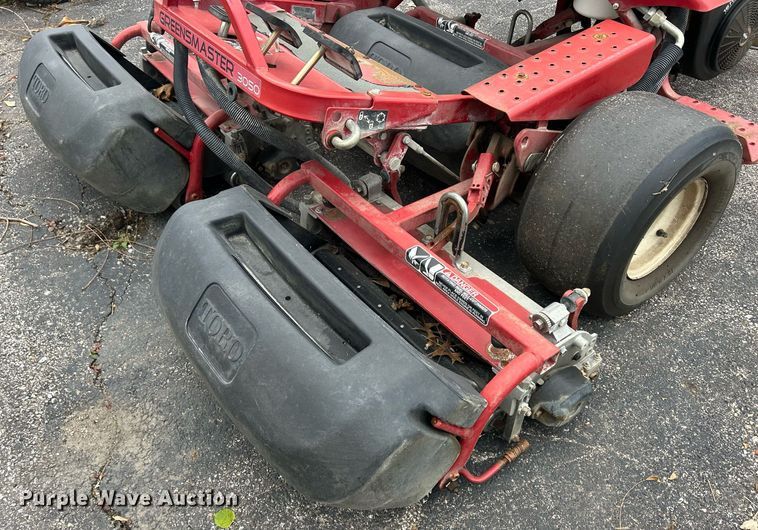 image for item MO9086 Toro Greensmaster 3050  reel mower