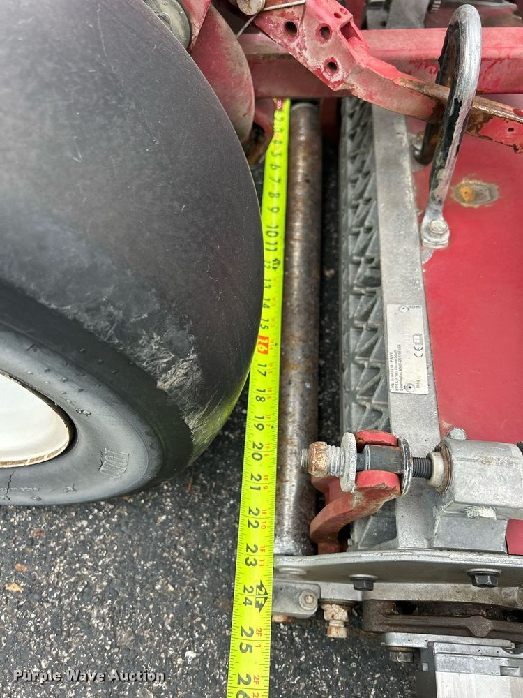 image for item MO9086 Toro Greensmaster 3050  reel mower