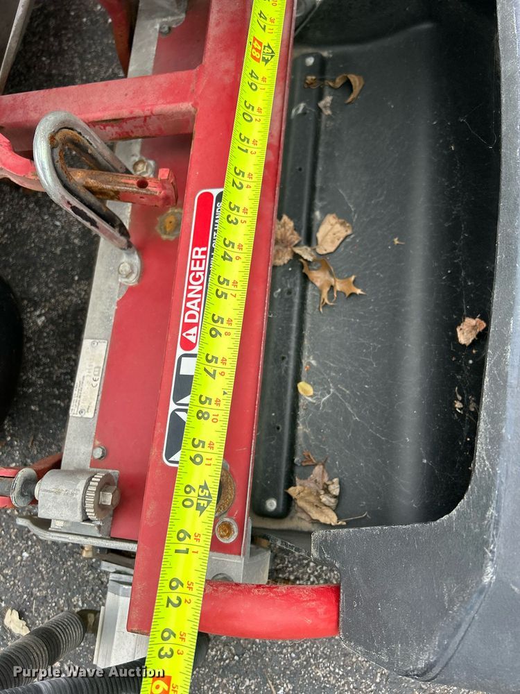 image for item MO9086 Toro Greensmaster 3050  reel mower