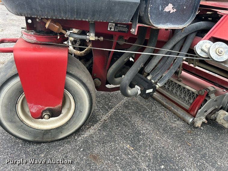 image for item MO9086 Toro Greensmaster 3050  reel mower