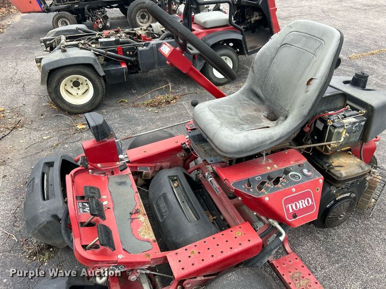 image for item MO9086 Toro Greensmaster 3050  reel mower