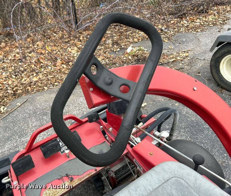 image for item MO9086 Toro Greensmaster 3050  reel mower