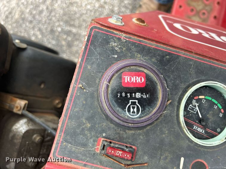 image for item MO9086 Toro Greensmaster 3050  reel mower