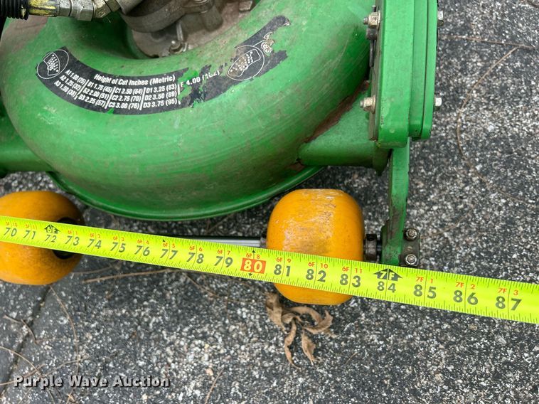 image for item MO9089 John Deere 3245C  gang mower