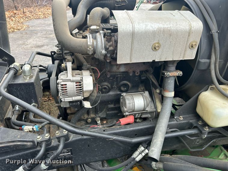 image for item MO9089 John Deere 3245C  gang mower