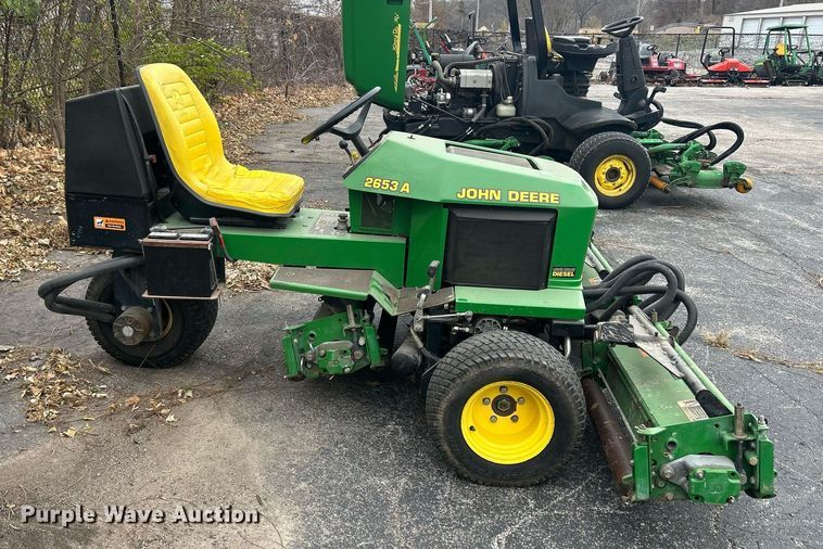 image for item MO9090 John Deere 2653A  reel mower
