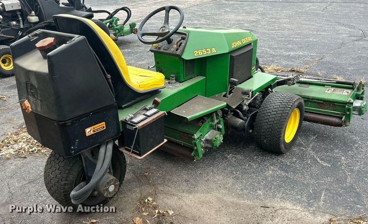 image for item MO9090 John Deere 2653A  reel mower