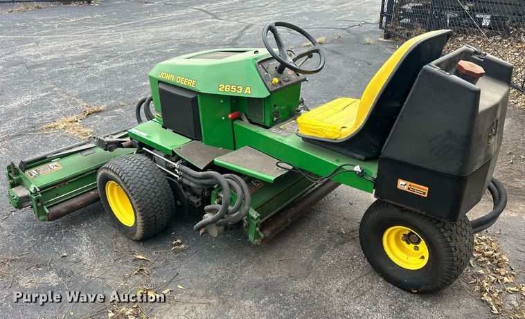image for item MO9090 John Deere 2653A  reel mower