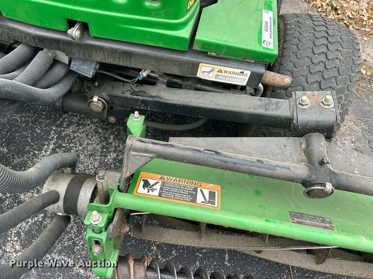 image for item MO9090 John Deere 2653A  reel mower