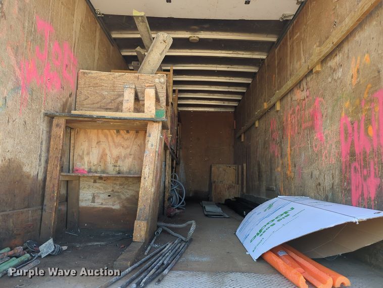 image for item MX9482 1998 GMC T6500  box truck