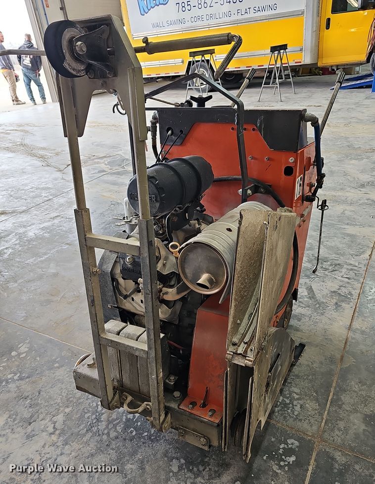 image for item NE9307 Husqvarna  concrete saw