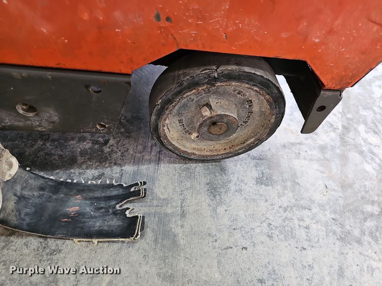 image for item NE9307 Husqvarna  concrete saw