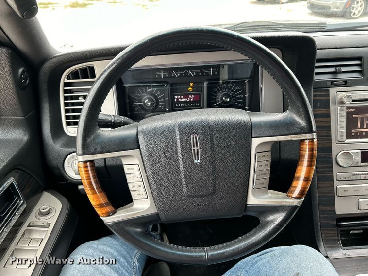 image for item NE9593 2007 Lincoln Navigator  SUV