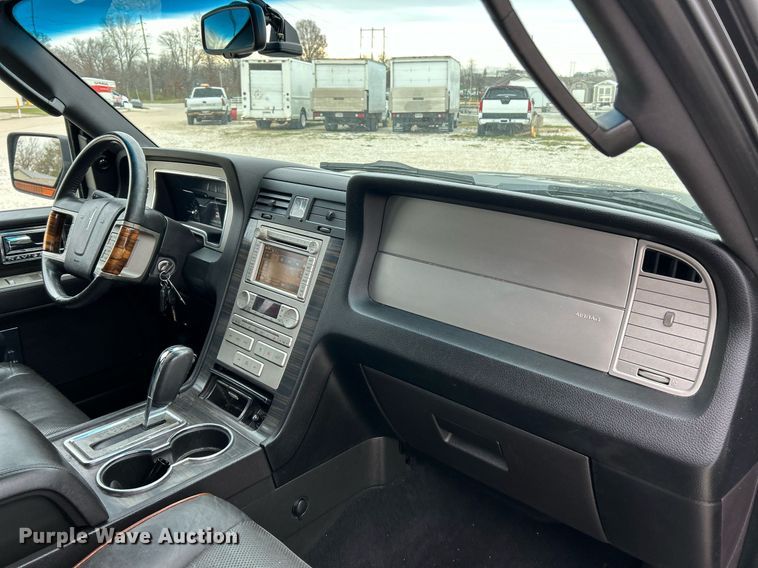 image for item NE9593 2007 Lincoln Navigator  SUV