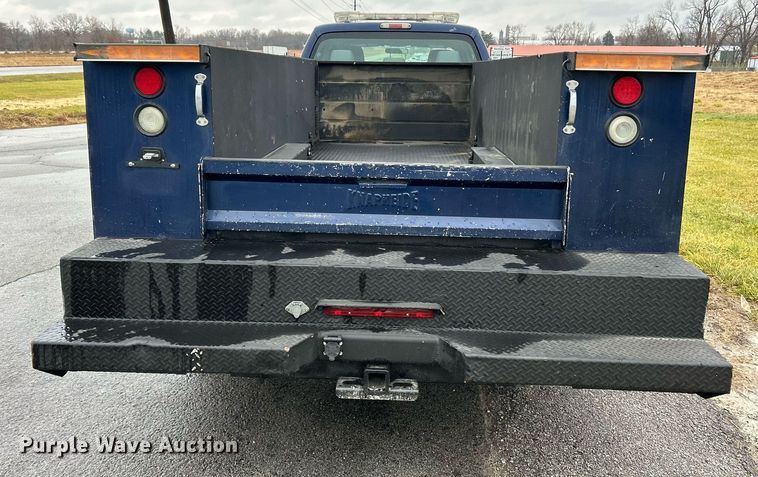 image for item NE9605 2012 Ford F550 XL Super Duty  Crew Cab utility / service truck