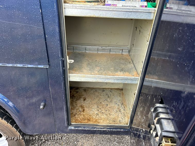 image for item NE9605 2012 Ford F550 XL Super Duty  Crew Cab utility / service truck