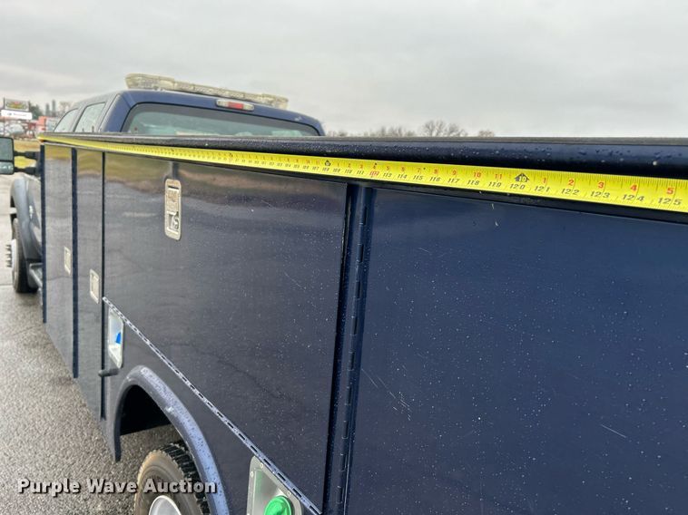 image for item NE9605 2012 Ford F550 XL Super Duty  Crew Cab utility / service truck