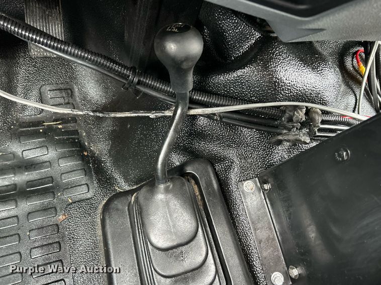 image for item NE9605 2012 Ford F550 XL Super Duty  Crew Cab utility / service truck