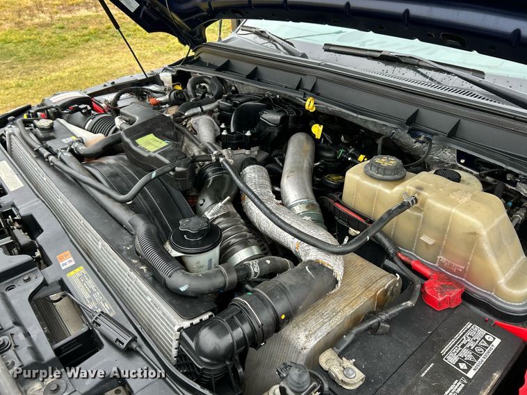 image for item NE9605 2012 Ford F550 XL Super Duty  Crew Cab utility / service truck