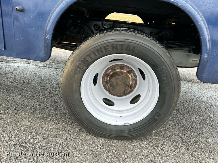 image for item NE9605 2012 Ford F550 XL Super Duty  Crew Cab utility / service truck