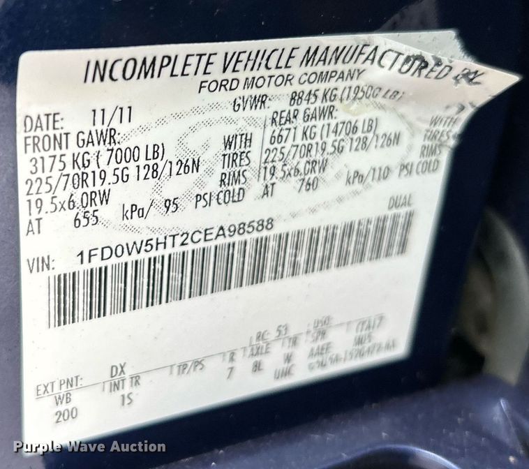 image for item NE9605 2012 Ford F550 XL Super Duty  Crew Cab utility / service truck