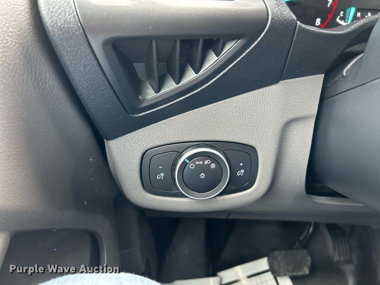 image for item NE9609 2021 Ford Transit Connect  van