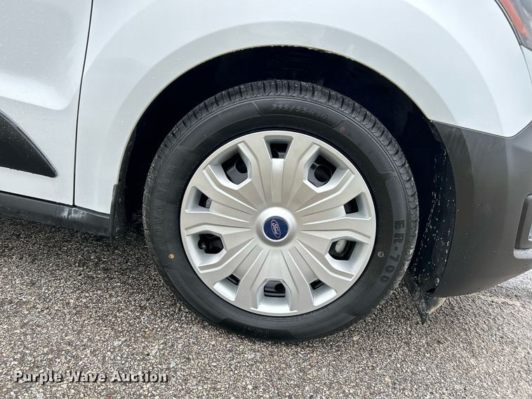 image for item NE9609 2021 Ford Transit Connect  van