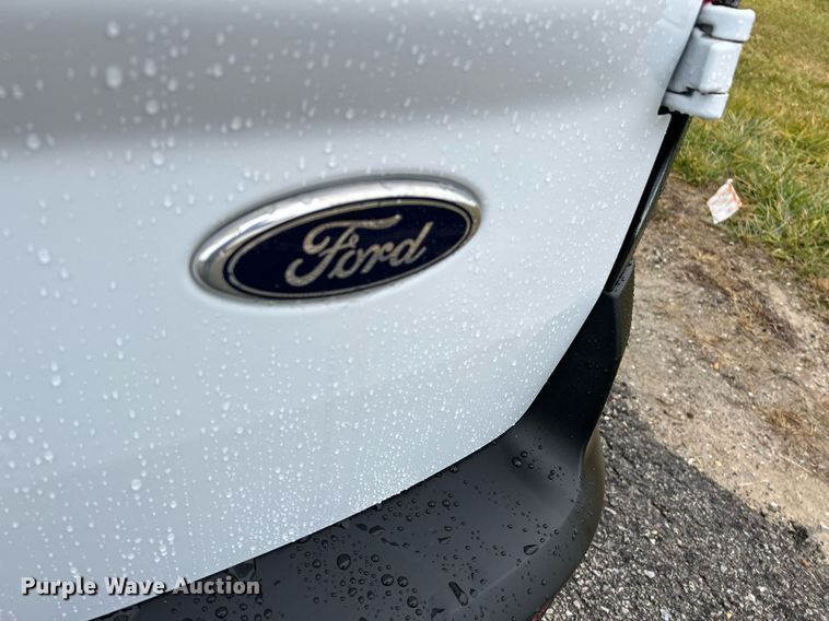 image for item NE9609 2021 Ford Transit Connect  van