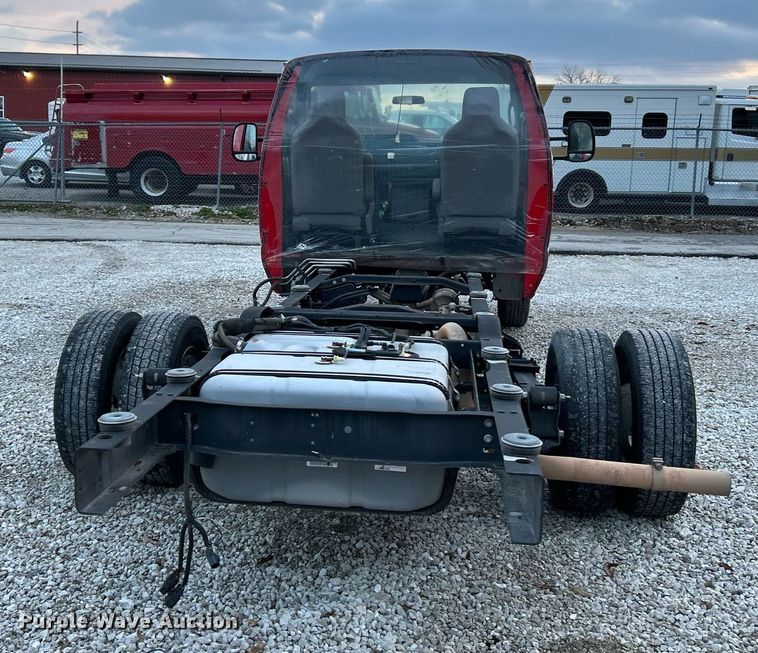 image for item NE9627 2017 Ford E450 Super Duty  van cab and chassis