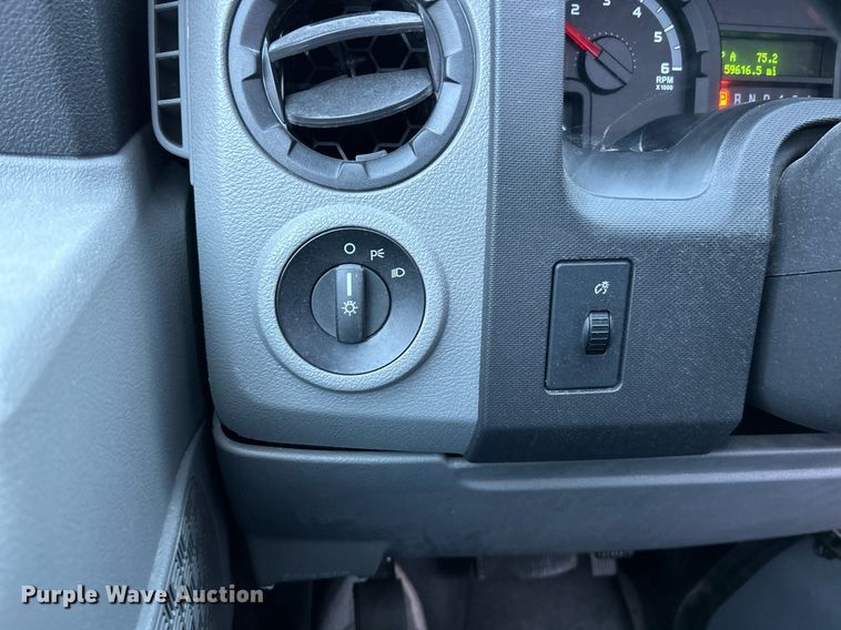 image for item NE9627 2017 Ford E450 Super Duty  van cab and chassis