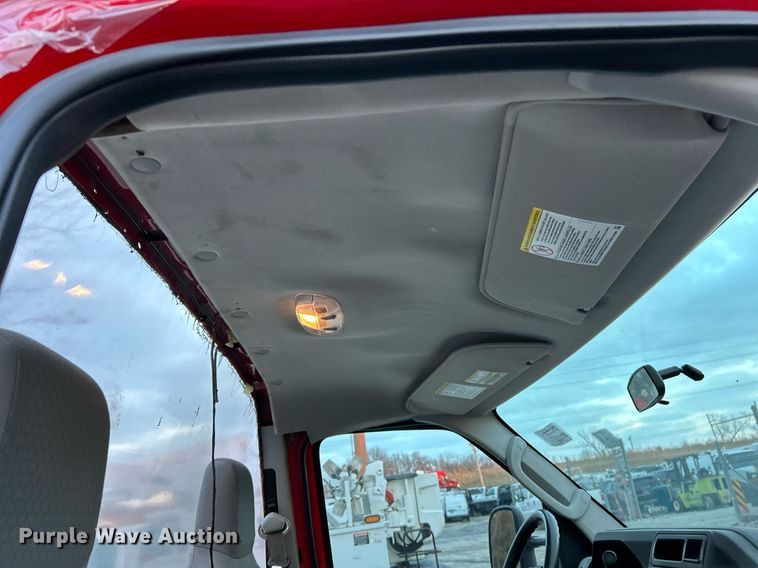 image for item NE9627 2017 Ford E450 Super Duty  van cab and chassis