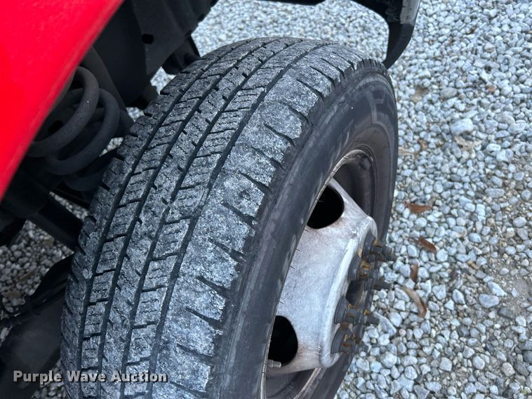 image for item NE9627 2017 Ford E450 Super Duty  van cab and chassis