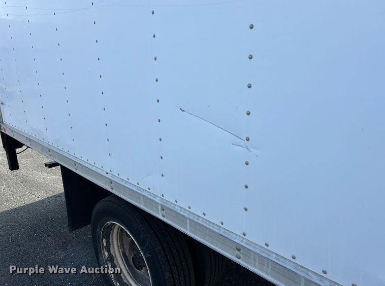 image for item NE9636 2006 Ford LCF  box truck